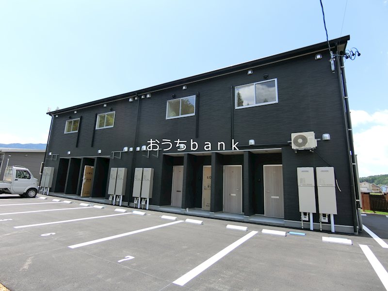 カノッサ茄子川 外観