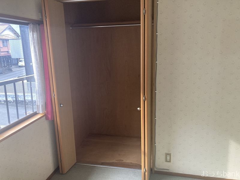 岩崎貸家戸建住宅 収納