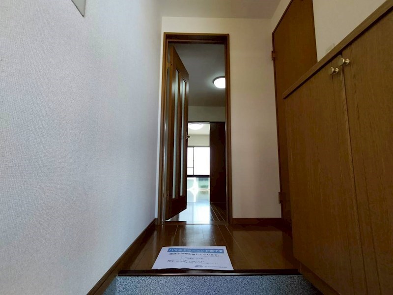 アムールSAE 玄関