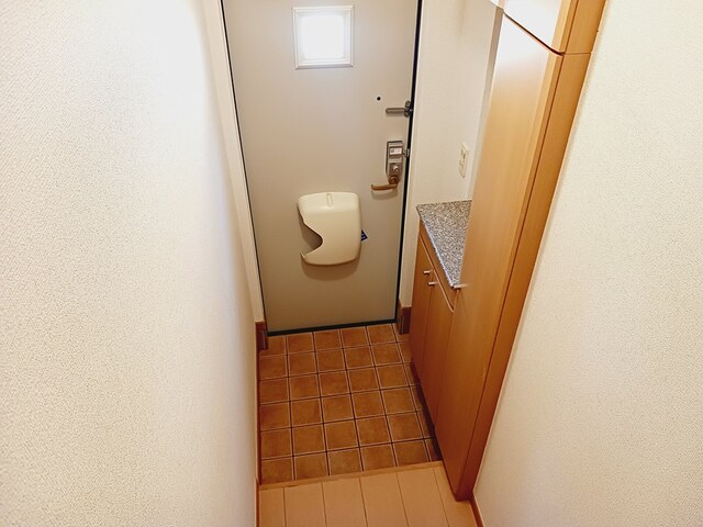 ハピネス 玄関