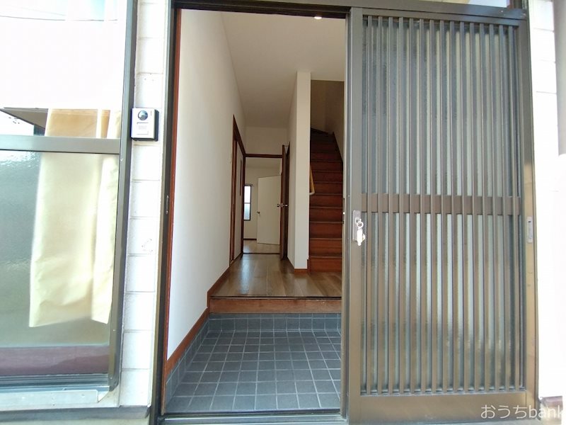 岐阜市加納住宅 A-1 玄関