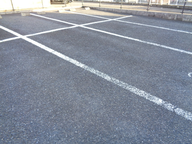 ピペール 駐車場