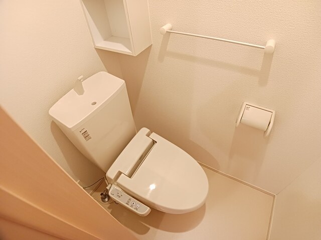 ファミーユ　大菅Ⅱ トイレ