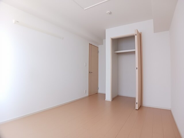 ファミーユ　大菅Ⅱ 収納