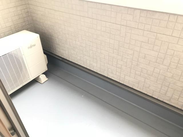 クレッセント ベランダ