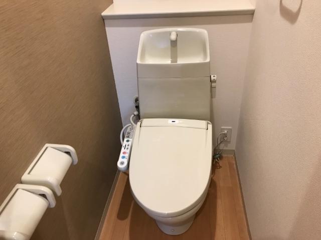 クレッセント トイレ