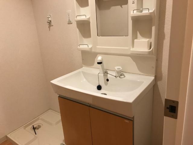 クレッセント 洗面所