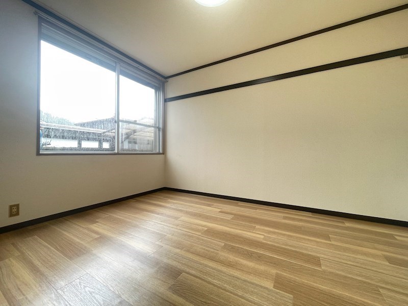 フォーブル岡田 その他