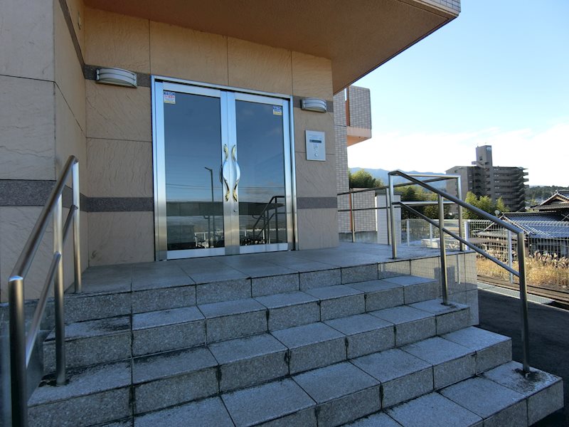 スカイヒルズマンション 玄関