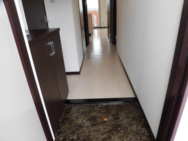 スカイヒルズマンション 玄関