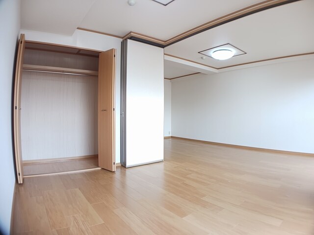 プラウ正木 収納