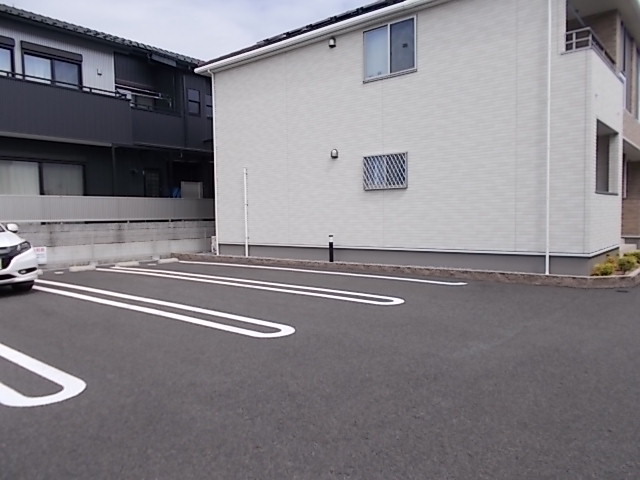ブリアン　ソレイユ 駐車場