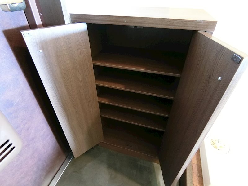 アルトラマンション茄子川　Ｃ棟 玄関