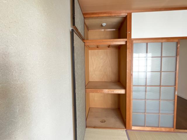 シャンブルクレールＵⅠ 収納