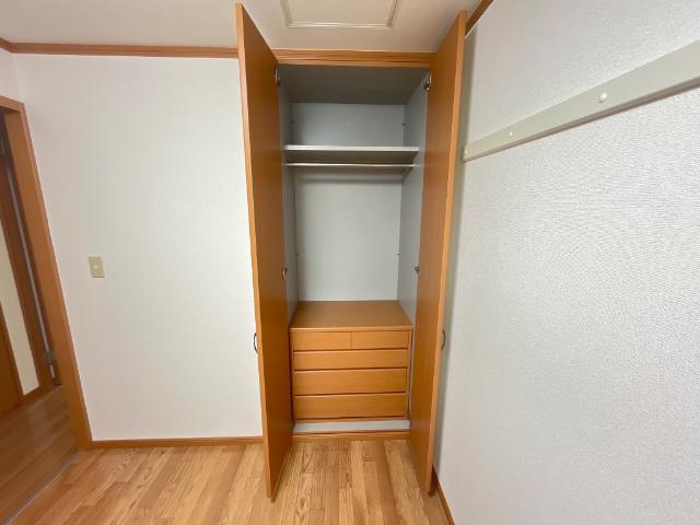 サンリバー正木 収納