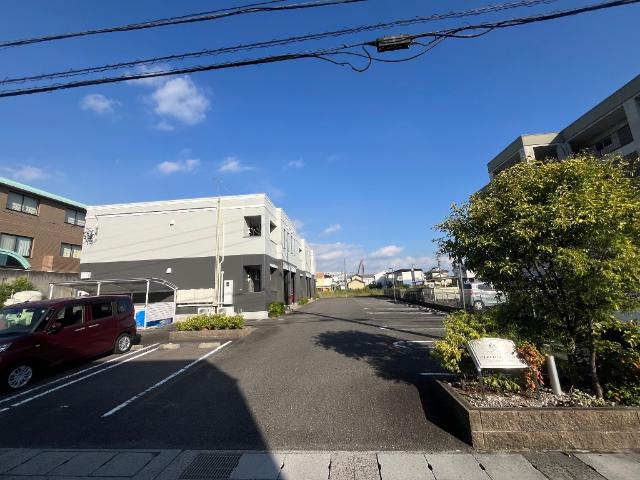 アヴェニール　エムズ エントランス