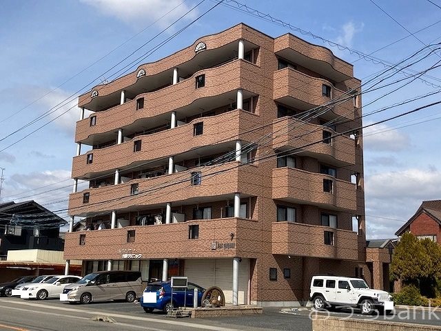 TM Clay house 外観