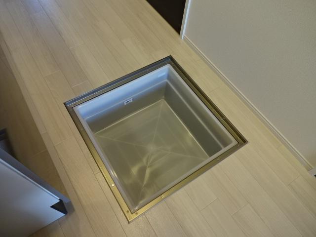 アジェラート15 収納