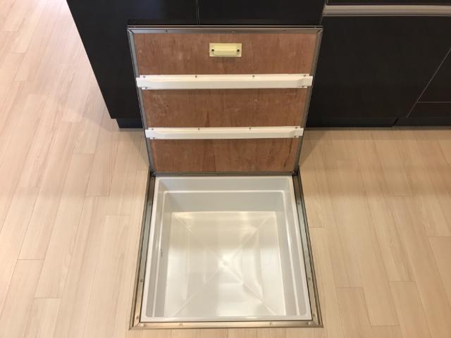 サンライズ　Ａ 収納