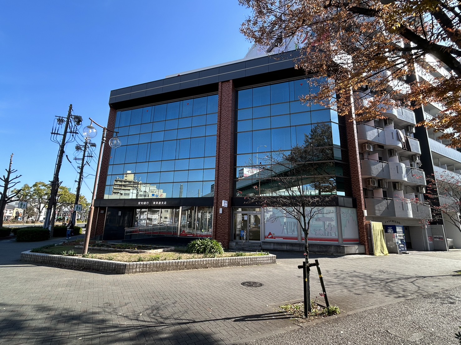アネックス鶴舞 銀行