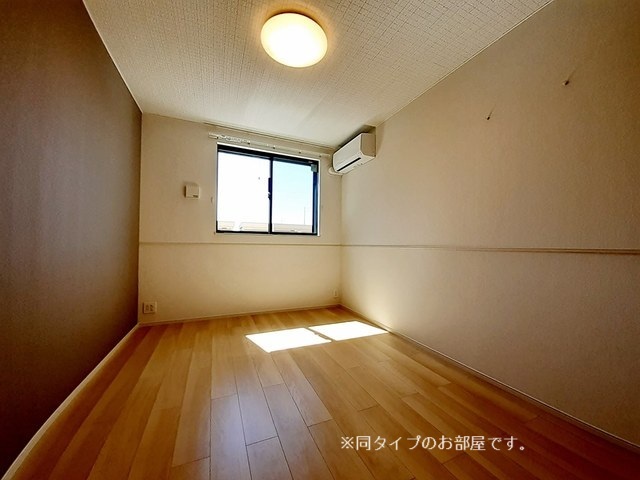 ラ　マージュ西岐阜 リビング