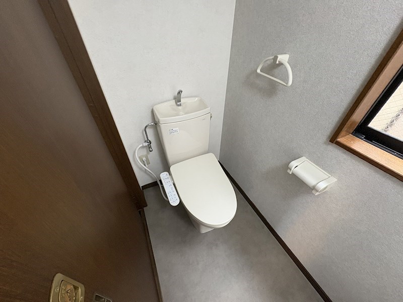 岐阜市正木貸家 トイレ