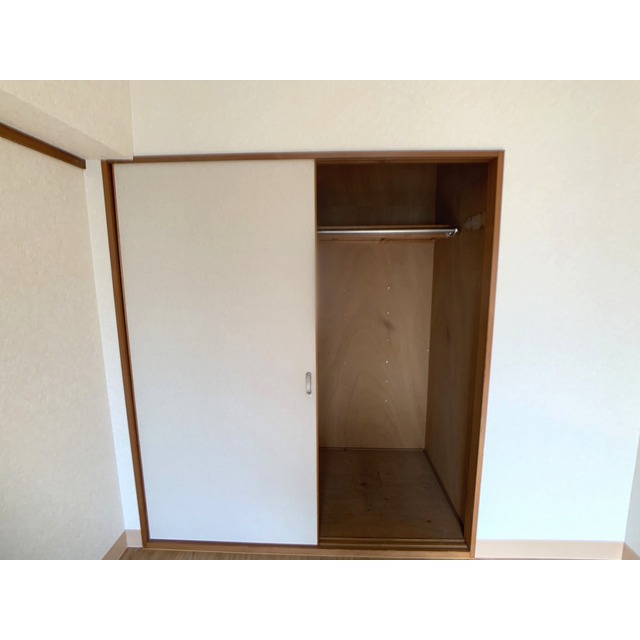 ザ・マンション紺屋町Ｃ 収納