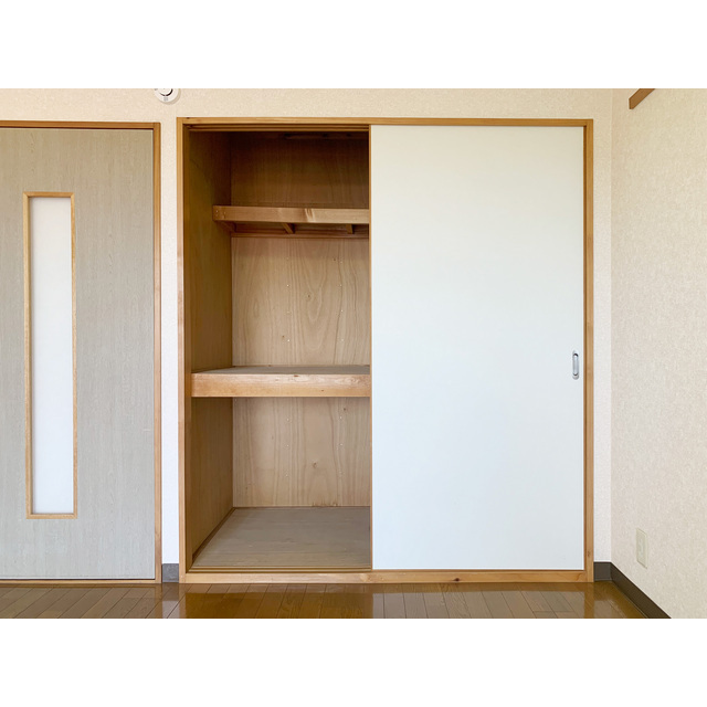 ザ・マンション紺屋町Ｃ 収納