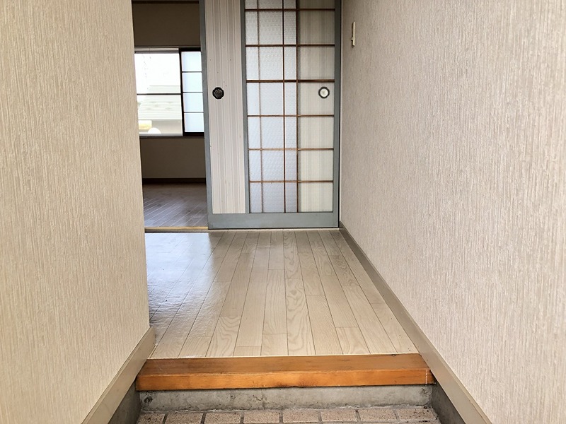 コーポユートピア 玄関