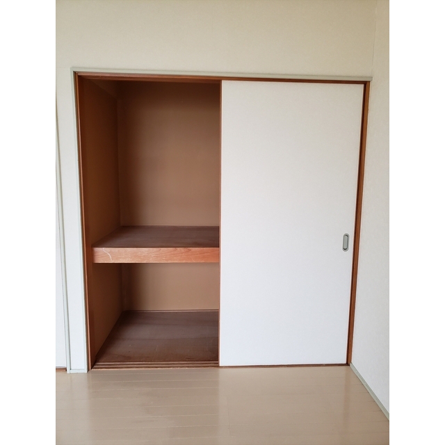 コーポロゼッタ 収納