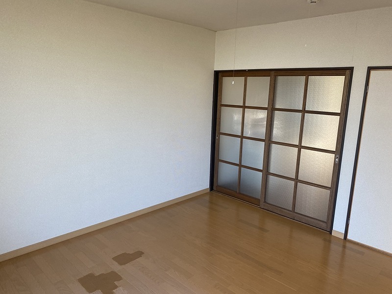 ヴィラ城南 リビング