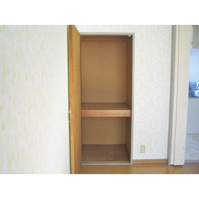 シティハウス代官町 収納