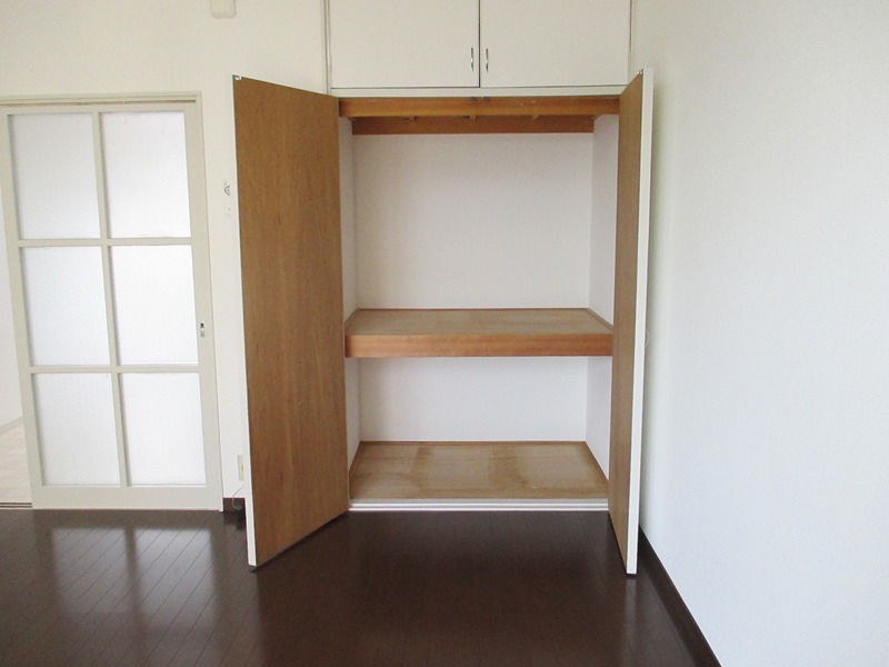 ドミール青山 収納