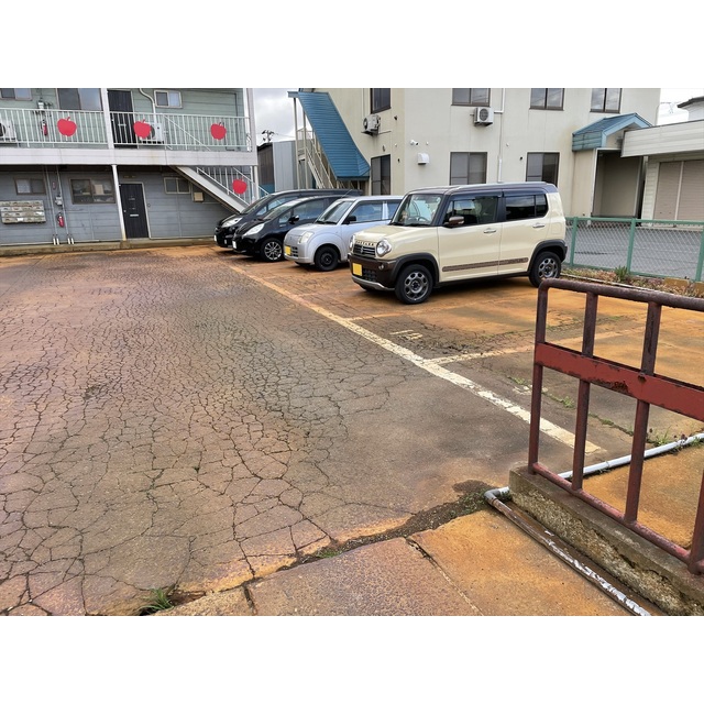 神田ＳＫハイツ 駐車場