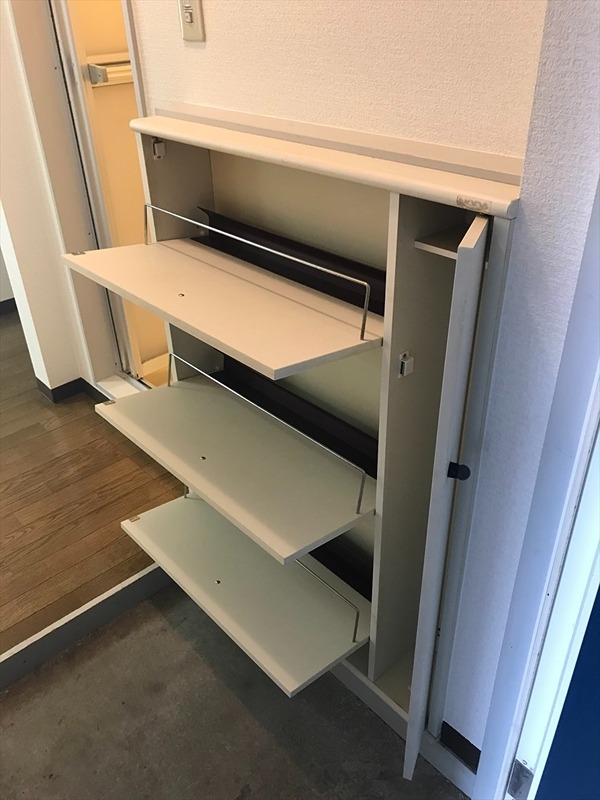 メゾンフォレー城東 玄関