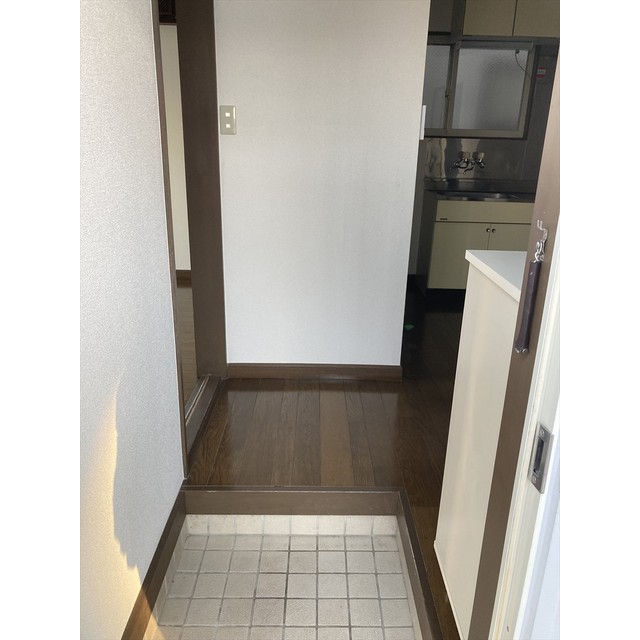 コーポトミノ 玄関