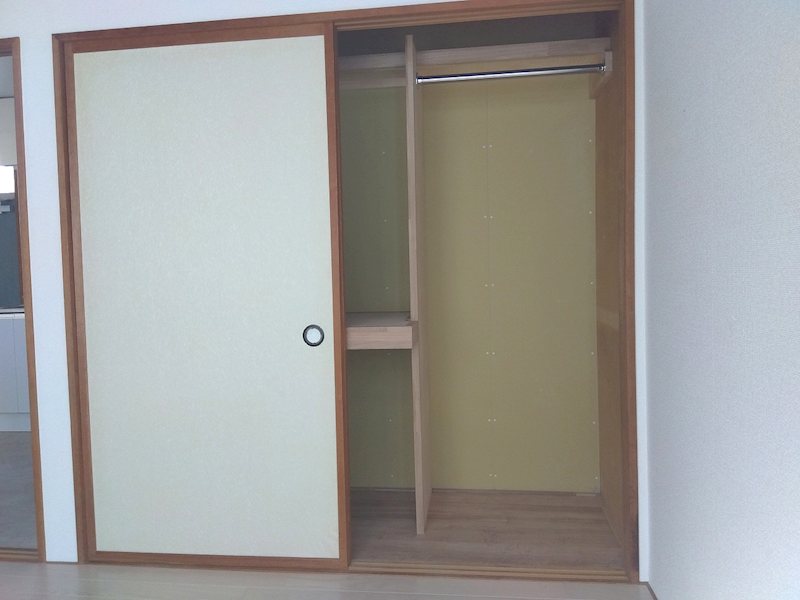 クリーンハイツ泉谷 収納