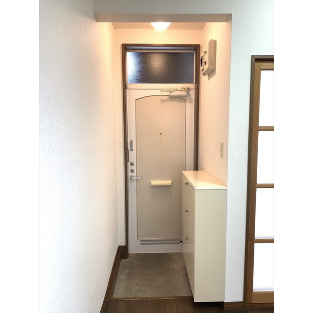 ベルクレールｆｉｖｅ 玄関