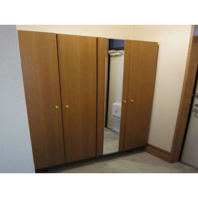 アイフォート・Ｎ 玄関