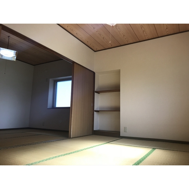 城南佐藤棟割アパート ベッドルーム
