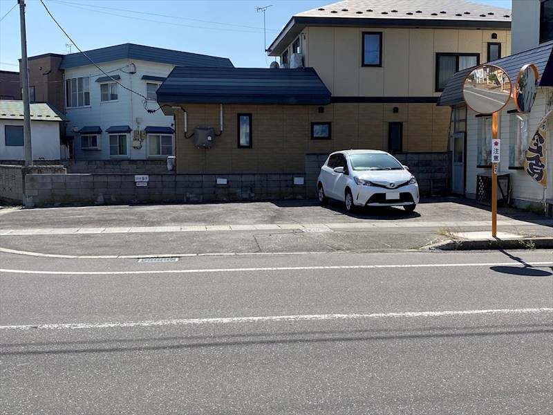 メゾン林Ⅴ 駐車場