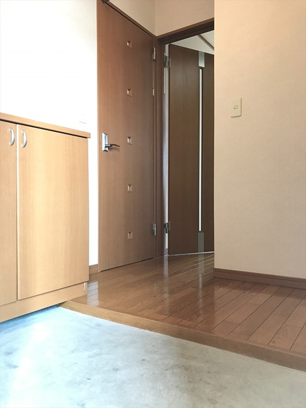 グランステイツ城東 玄関