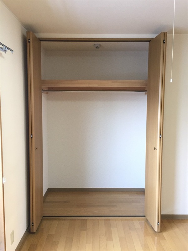建山ビル 収納