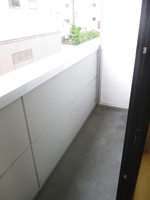 建山ビル ベランダ