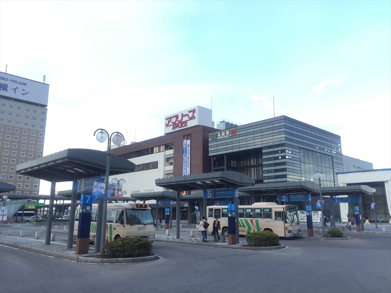 建山ビル ショッピング施設