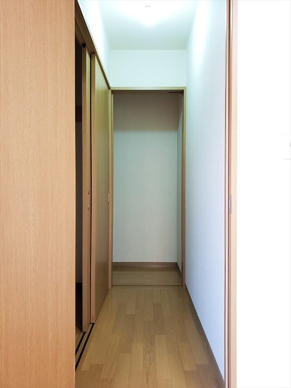 建山ビル 収納