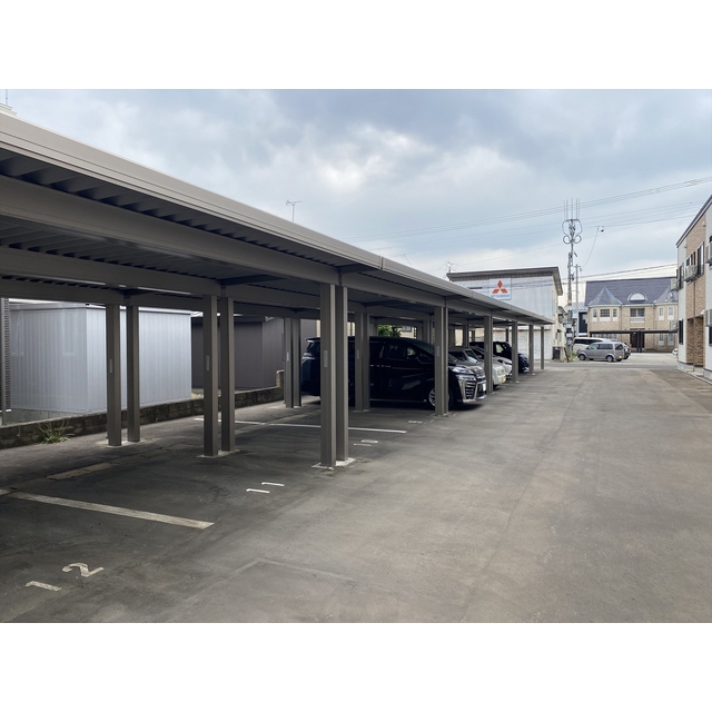 メゾンジェミニ 駐車場