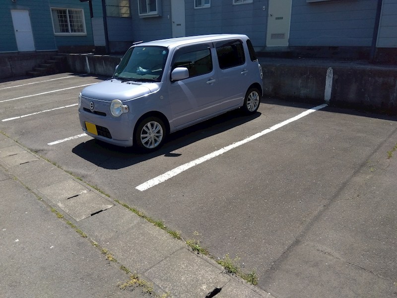 幸荘 駐車場