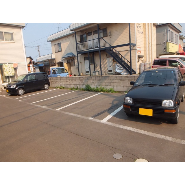 テディハウス 駐車場