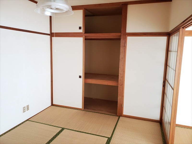 鎌田アパート 収納